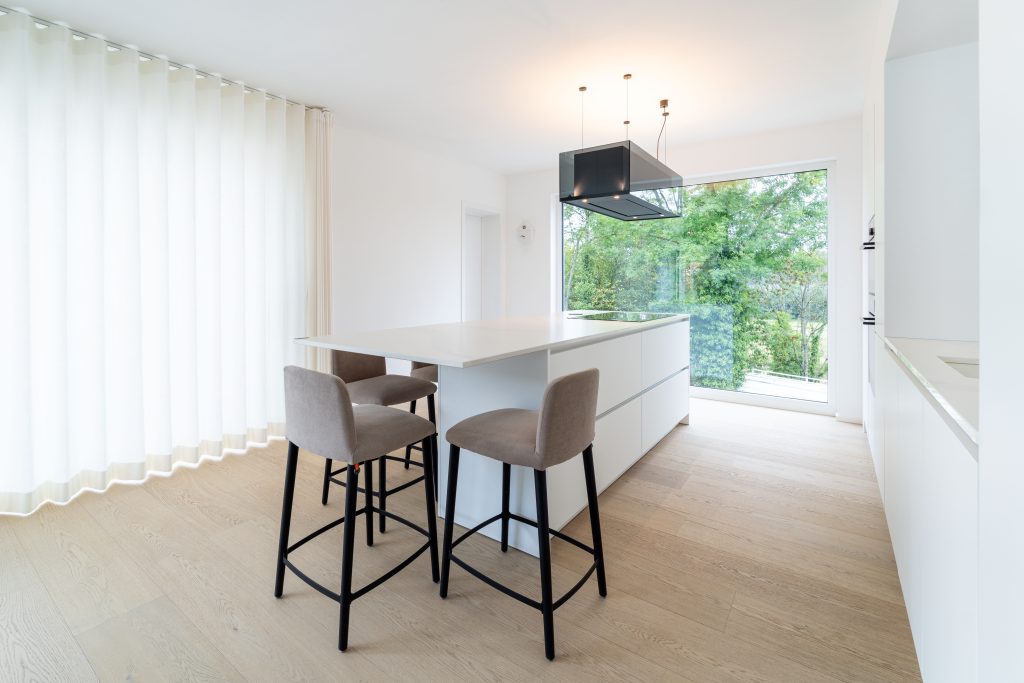 Cuisine blanche sur mesure Design Partner